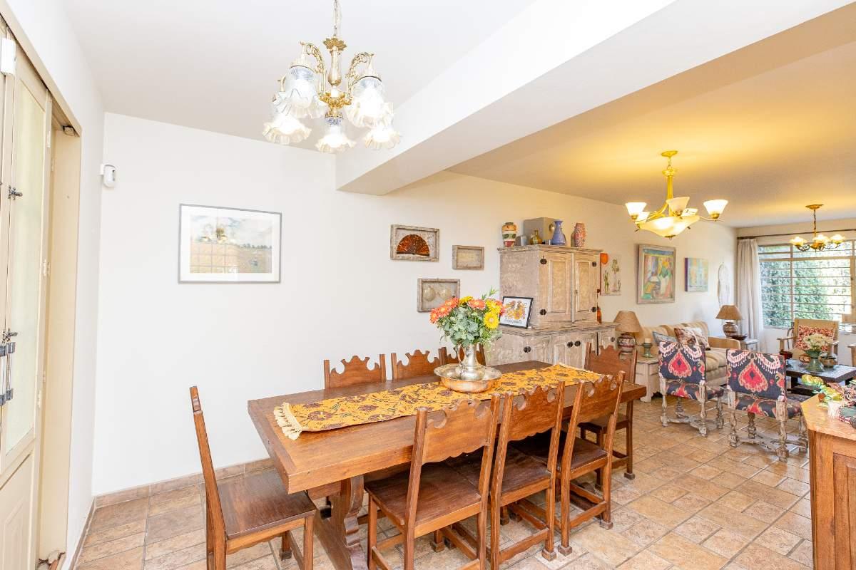 Casa, 3 quartos, 253 m² - Foto 2