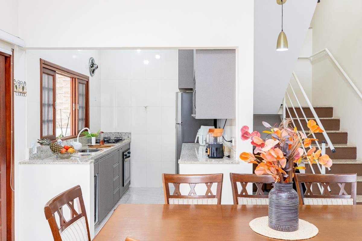 Casa, 5 quartos, 164 m² - Foto 2