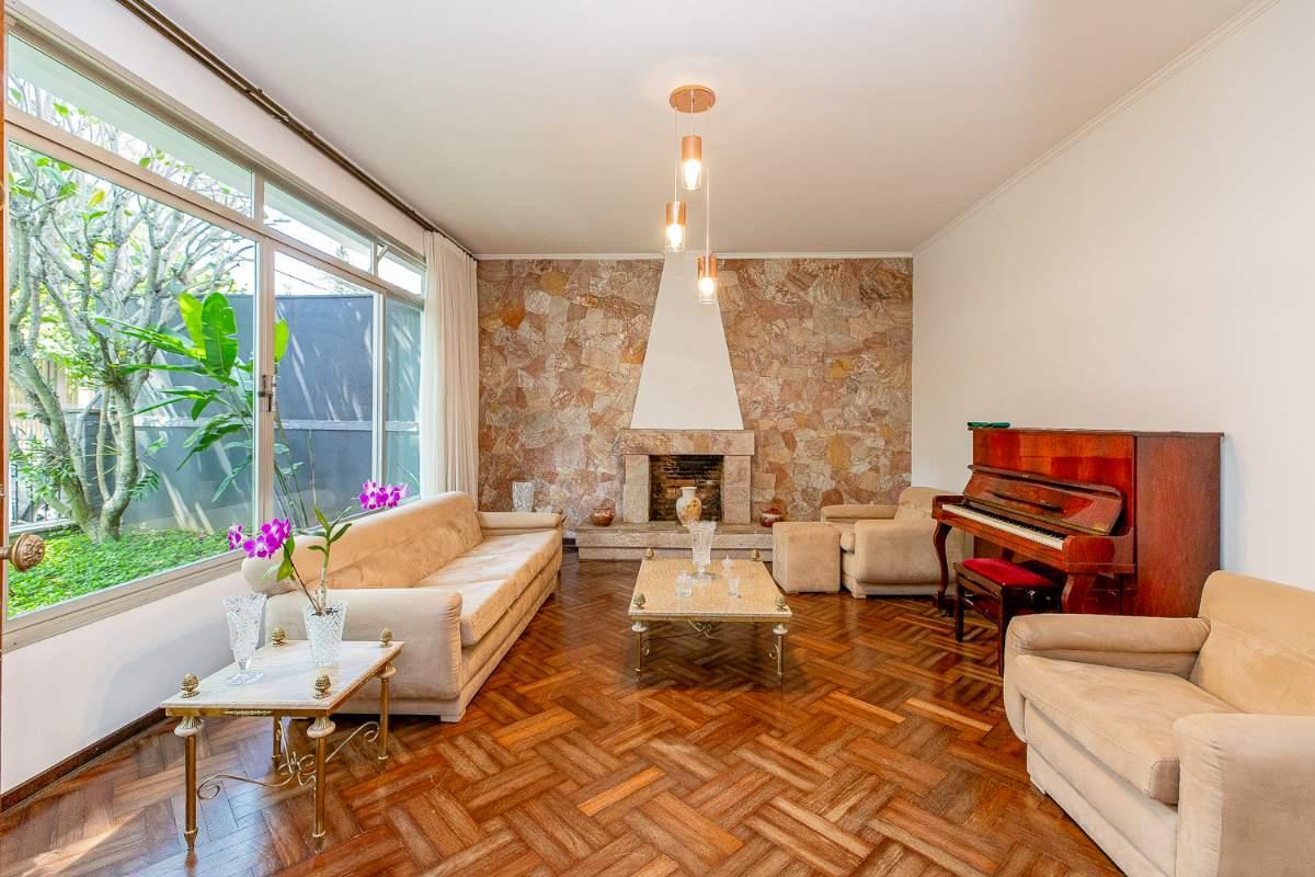 Casa, 3 quartos, 305 m² - Foto 1