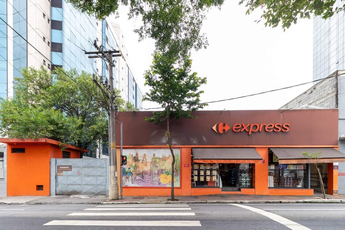 Depósito-Galpão, 913 m² - Foto 1