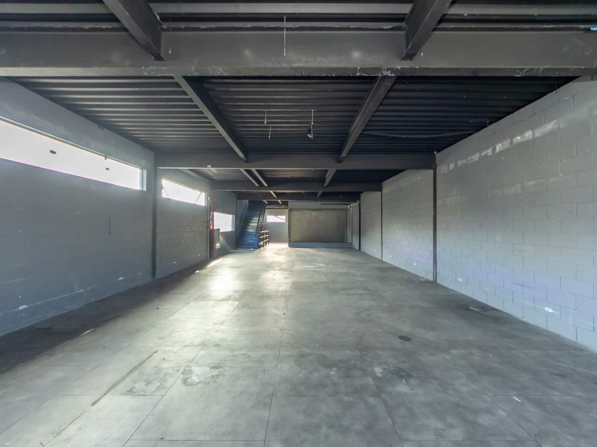 Depósito-Galpão, 220 m² - Foto 21