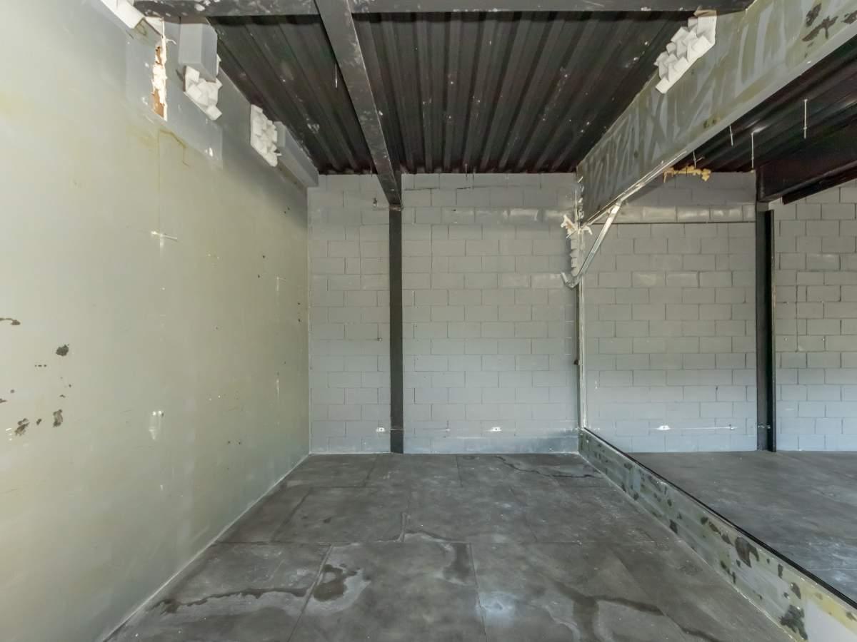 Depósito-Galpão, 220 m² - Foto 23