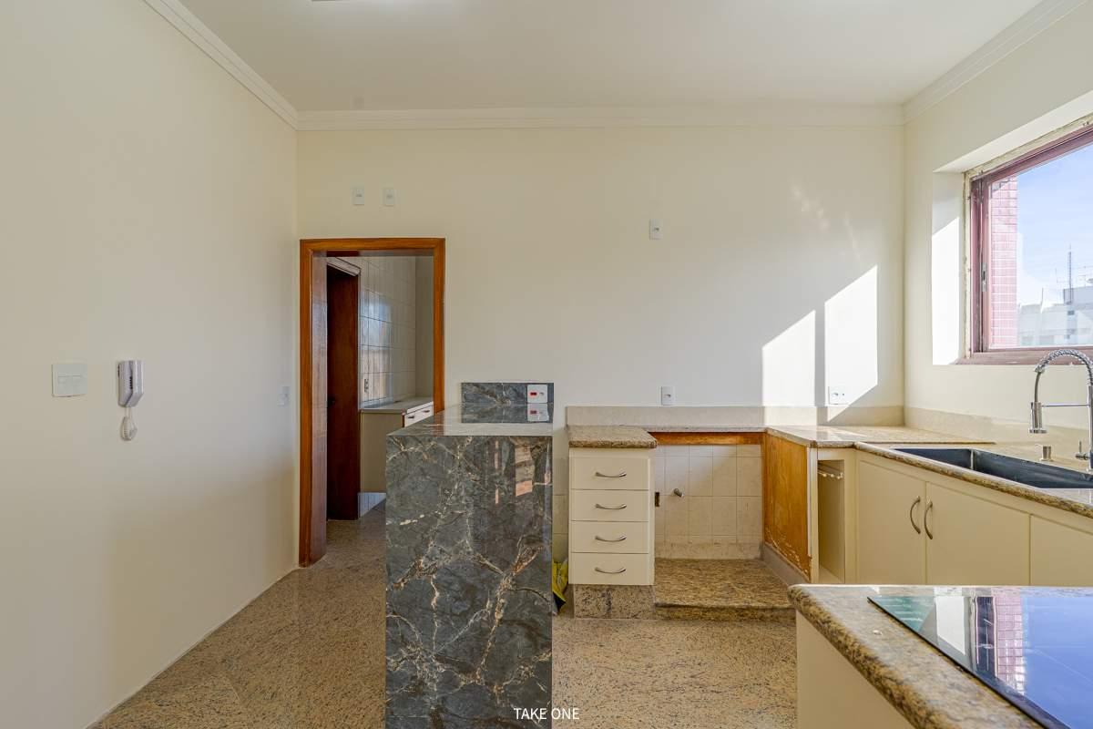 Apartamento, 3 quartos, 281 m² - Foto 10