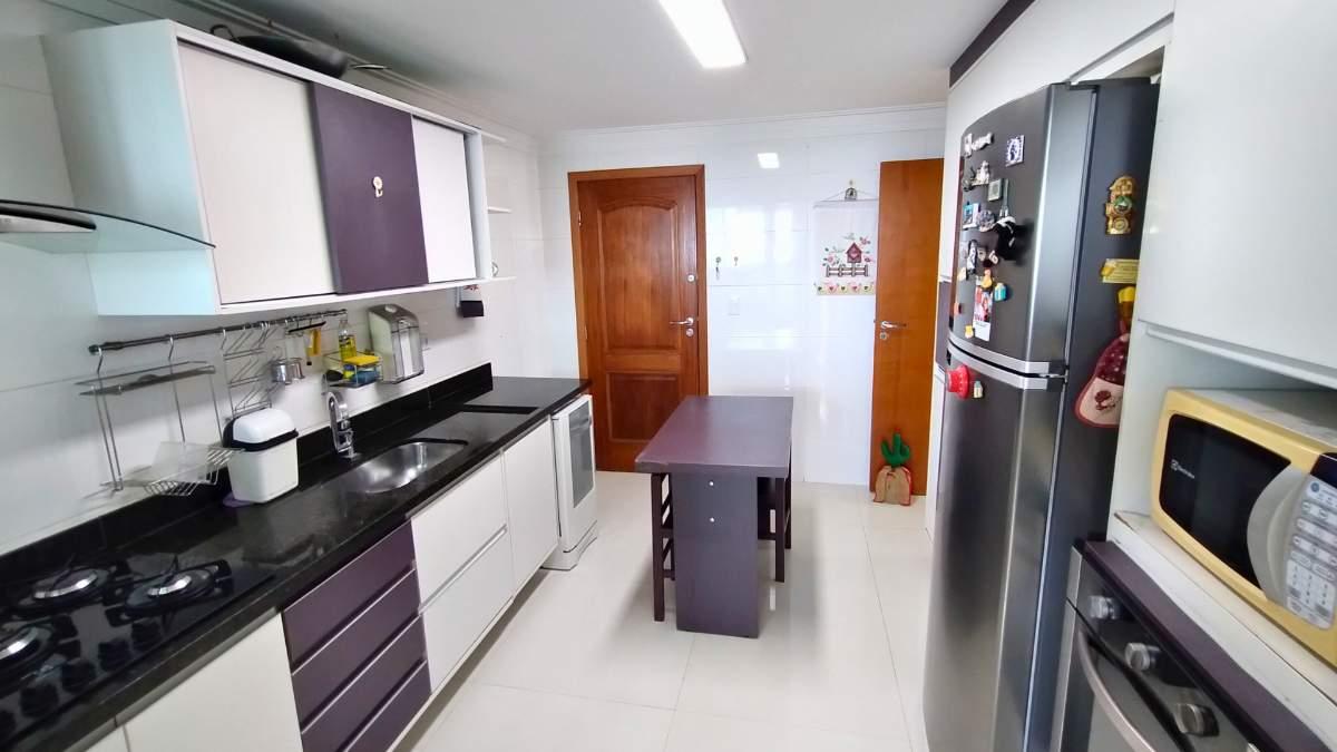 Cobertura, 3 quartos, 225 m² - Foto 14