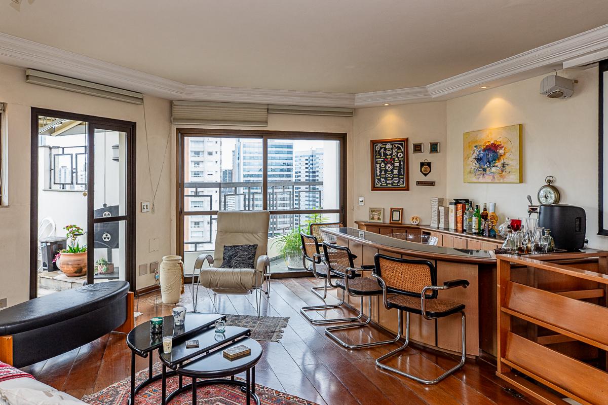 Cobertura, 4 quartos, 278 m² - Foto 2