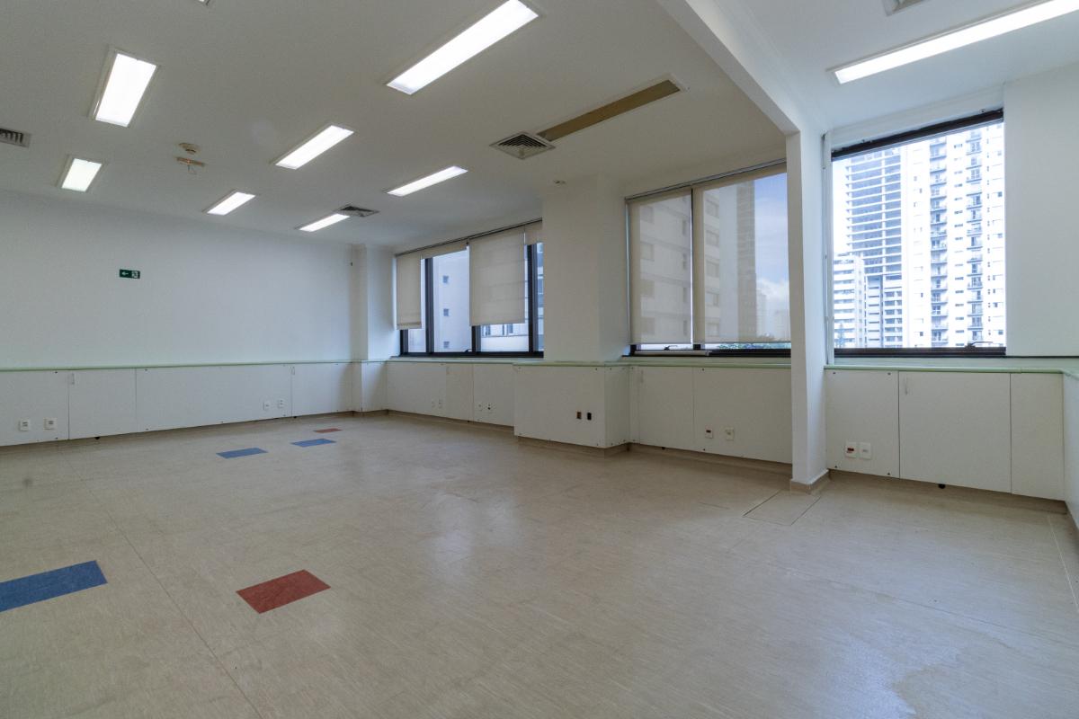 Sala-Conjunto, 504 m² - Foto 1