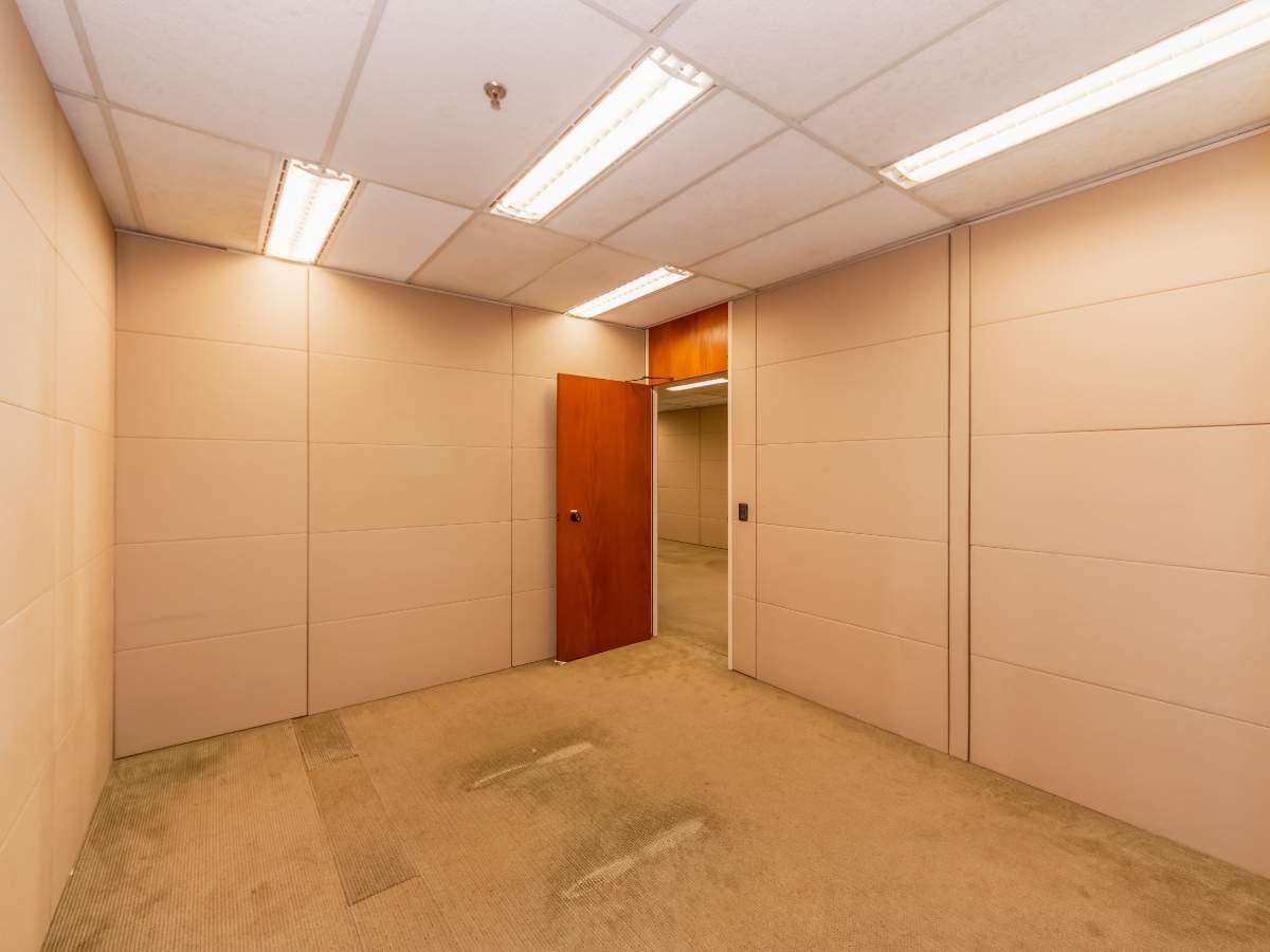 Sala-Conjunto, 1500 m² - Foto 18