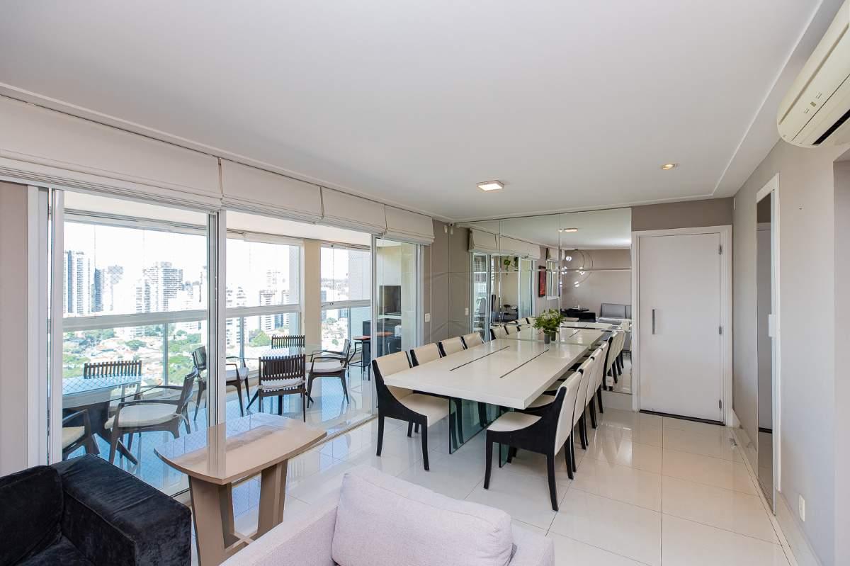 Apartamento, 3 quartos, 138 m² - Foto 1