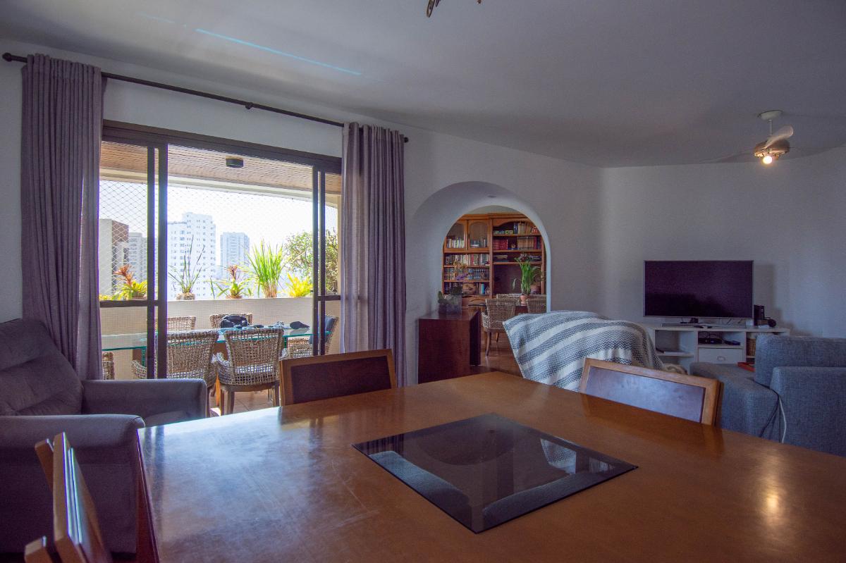 Apartamento, 4 quartos, 209 m² - Foto 1