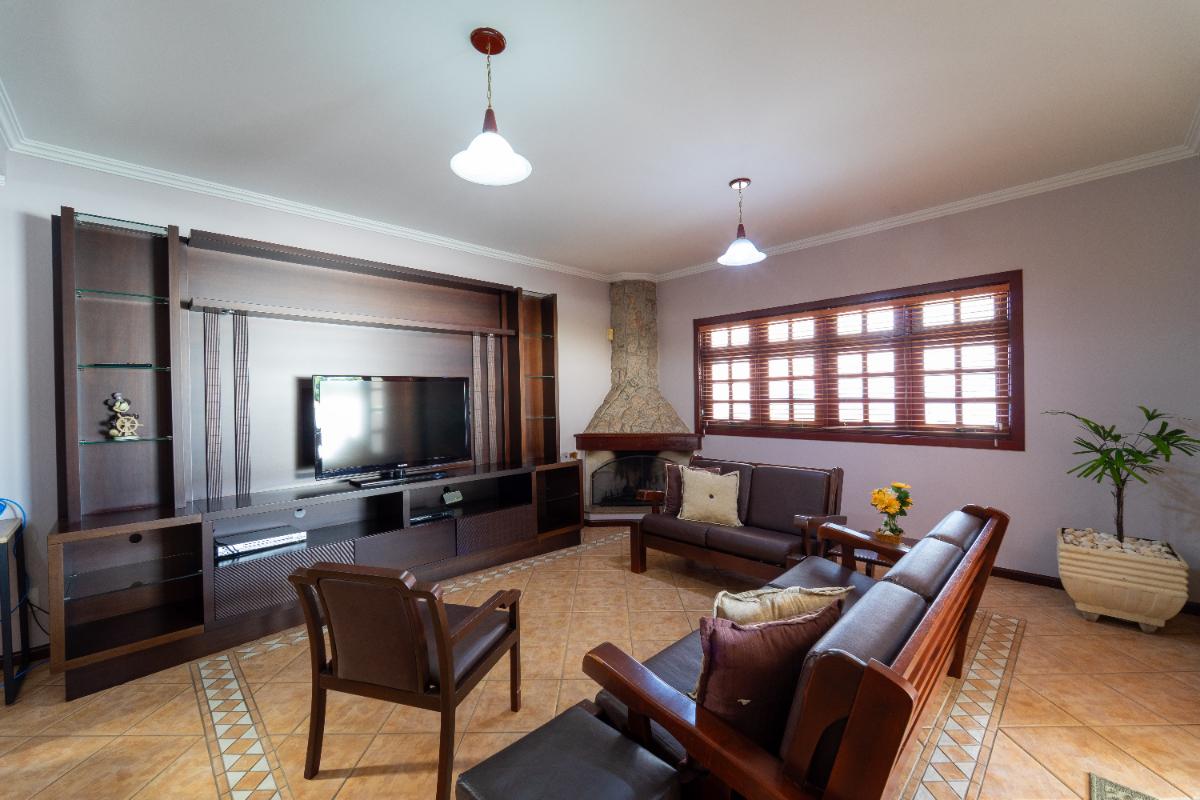 Casa, 4 quartos, 1350 m² - Foto 2