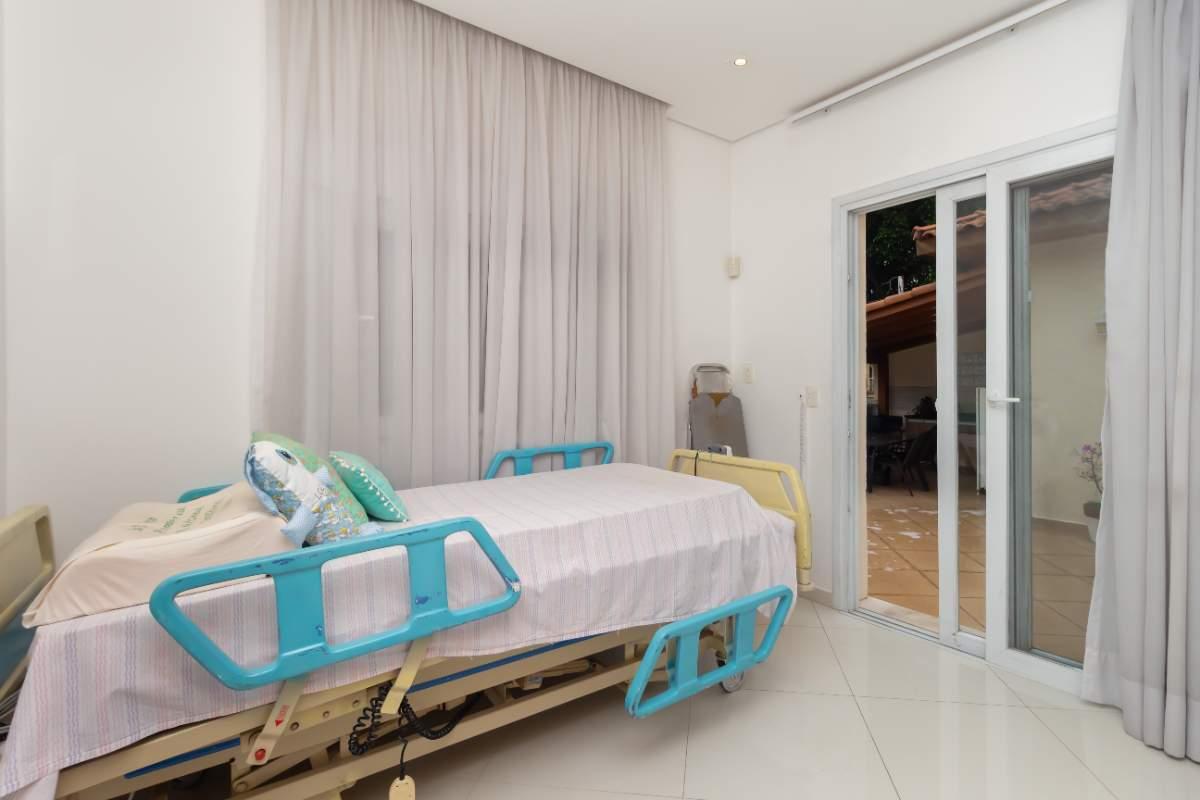 Casa, 4 quartos, 210 m² - Foto 21