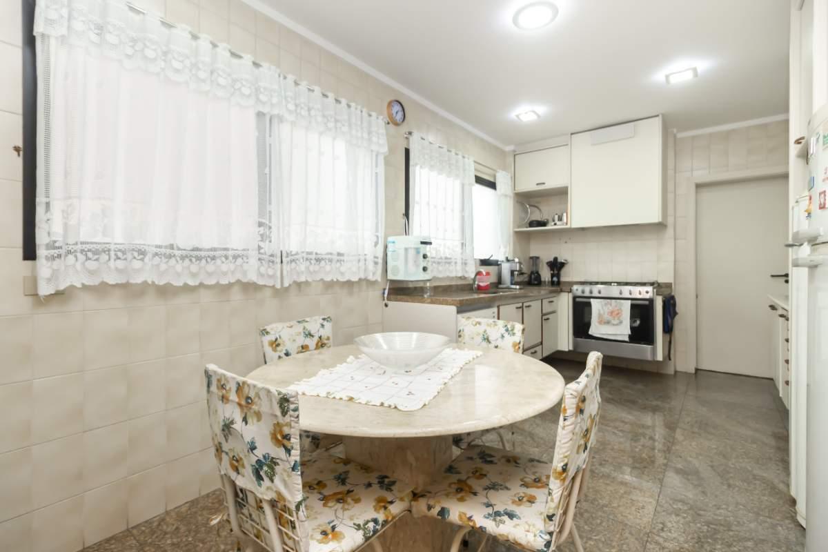 Apartamento, 3 quartos, 230 m² - Foto 13