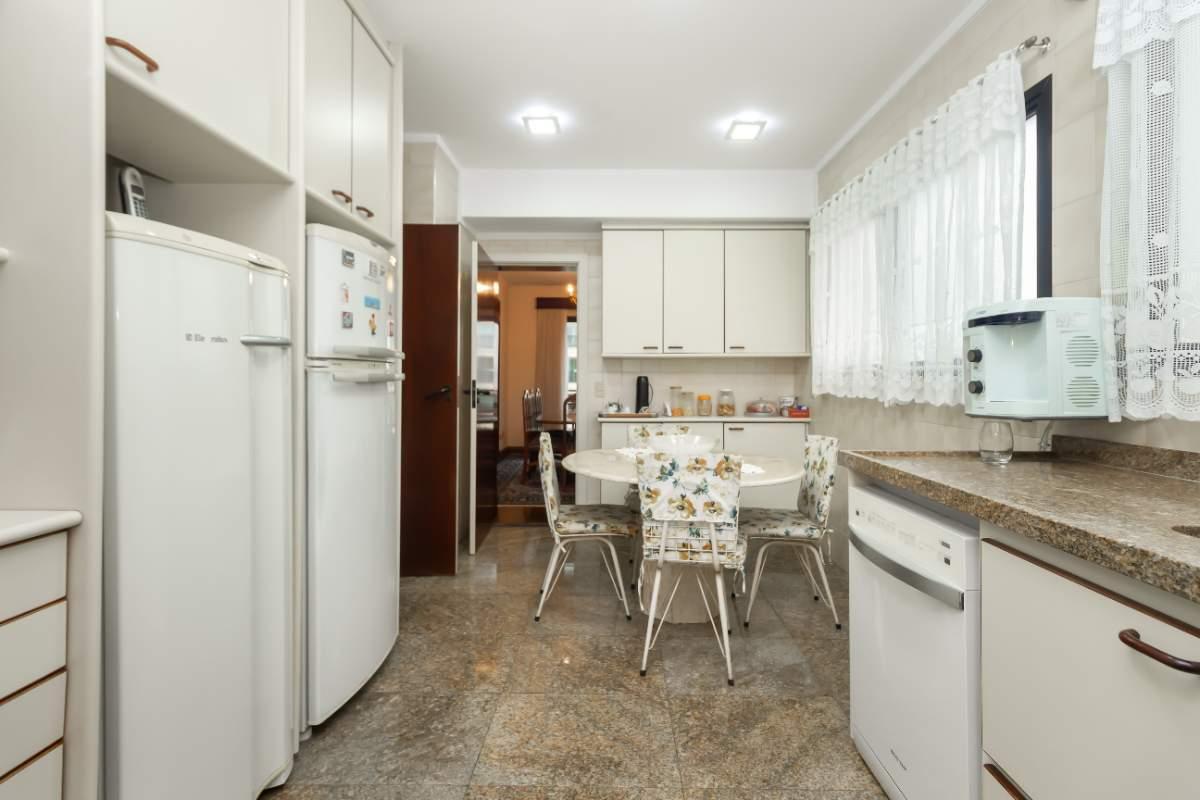 Apartamento, 3 quartos, 230 m² - Foto 14