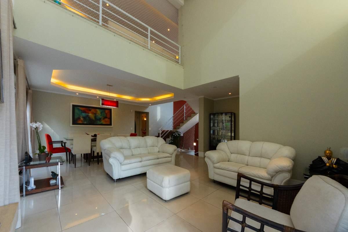 Casa, 3 quartos, 411 m² - Foto 1