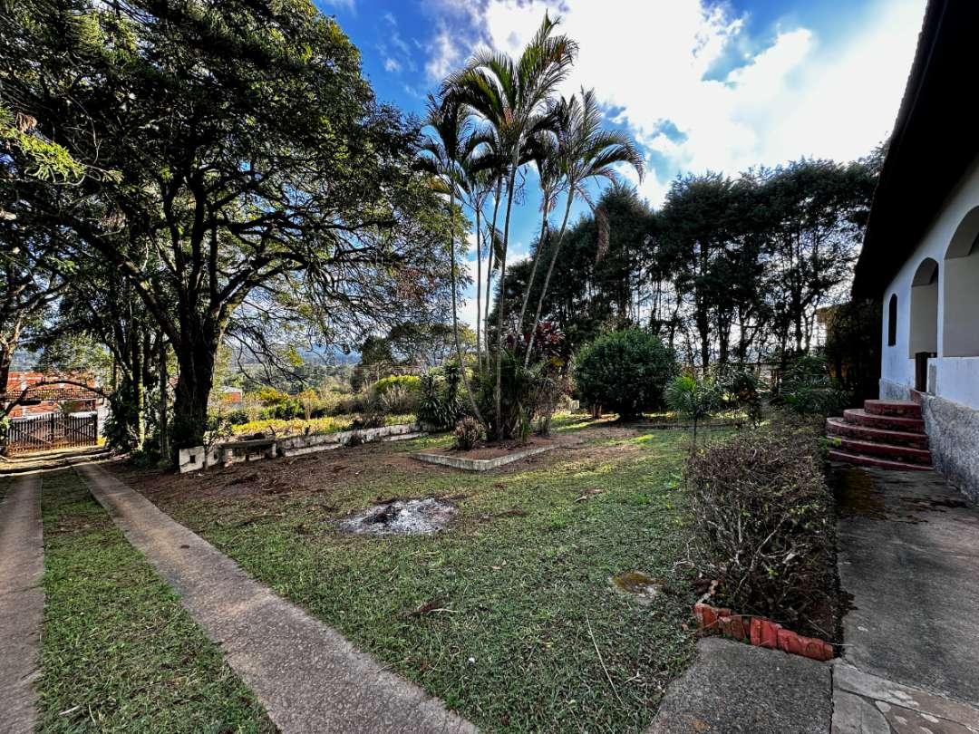Casa, 1 quarto, 5120 m² - Foto 1