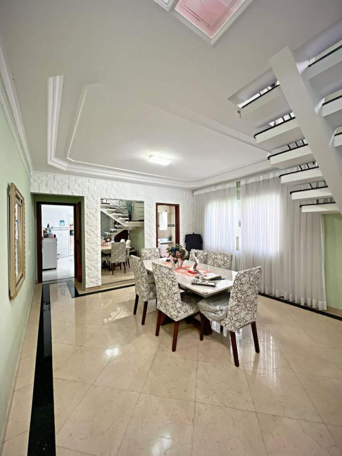 Casa, 3 quartos, 198 m² - Foto 4