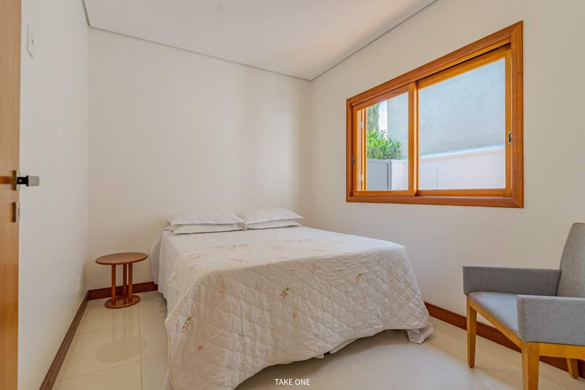 Casa, 3 quartos, 320 m² - Foto 23