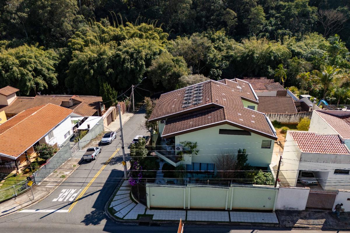 Casa, 4 quartos, 376 m² - Foto 3
