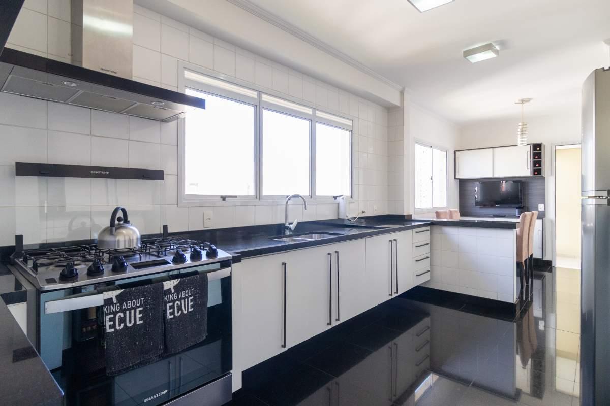Apartamento, 4 quartos, 247 m² - Foto 19