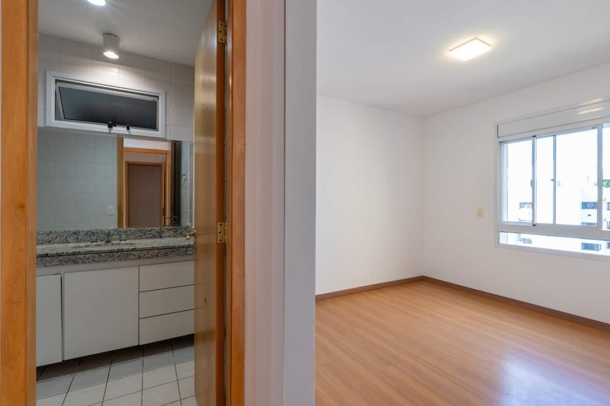 Cobertura, 3 quartos, 236 m² - Foto 17