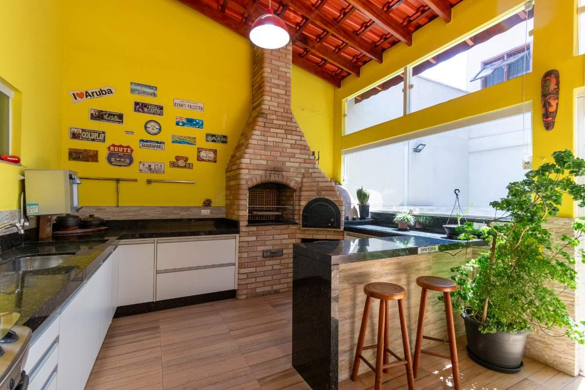 Casa, 3 quartos, 248 m² - Foto 17