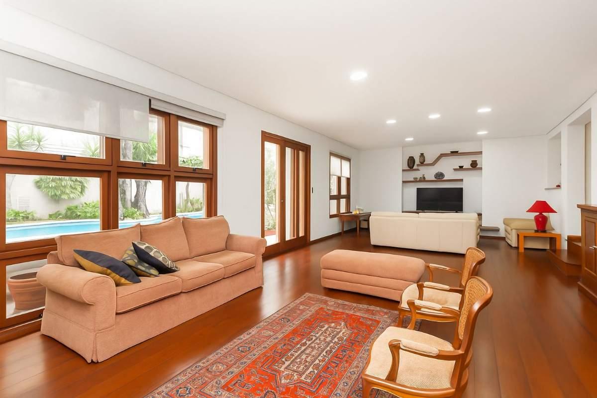 Casa, 4 quartos, 651 m² - Foto 1