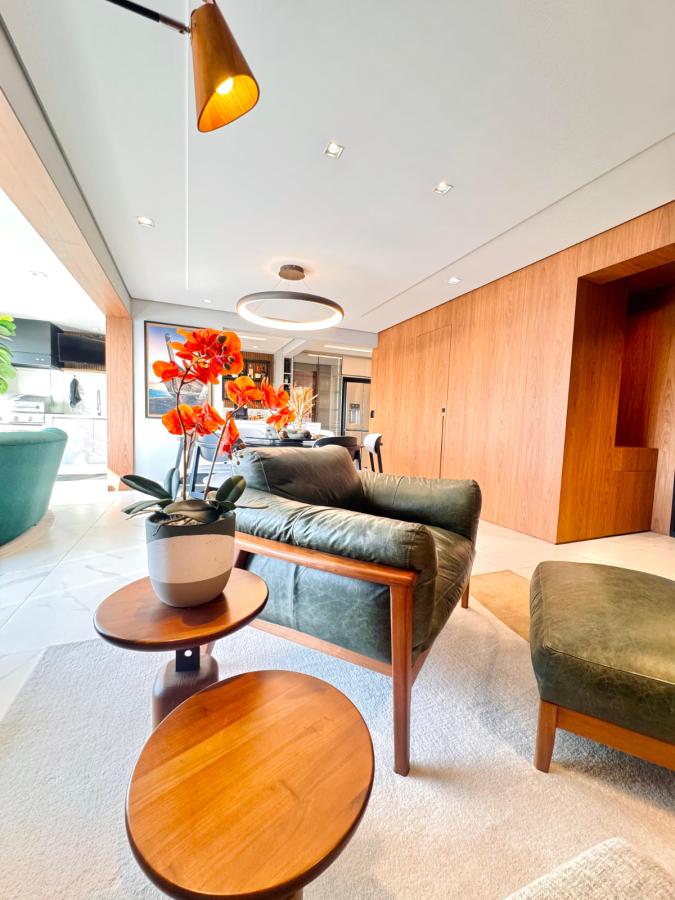 Apartamento, 3 quartos, 160 m² - Foto 1