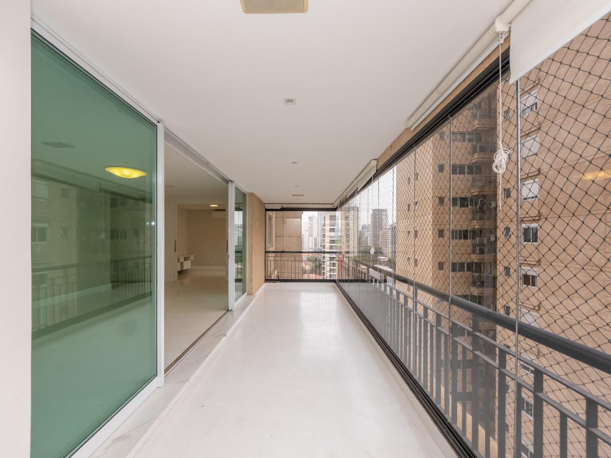 Apartamento, 3 quartos, 246 m² - Foto 8