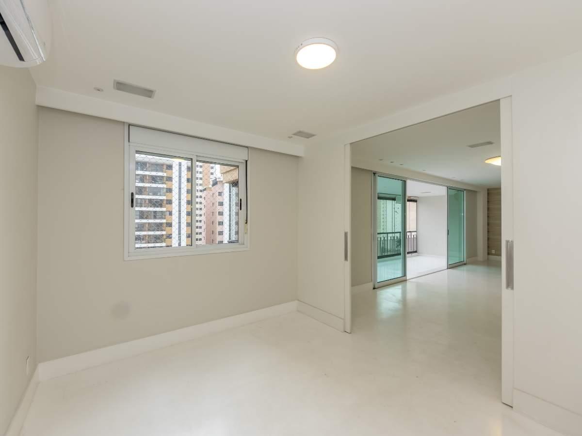 Apartamento, 3 quartos, 246 m² - Foto 15