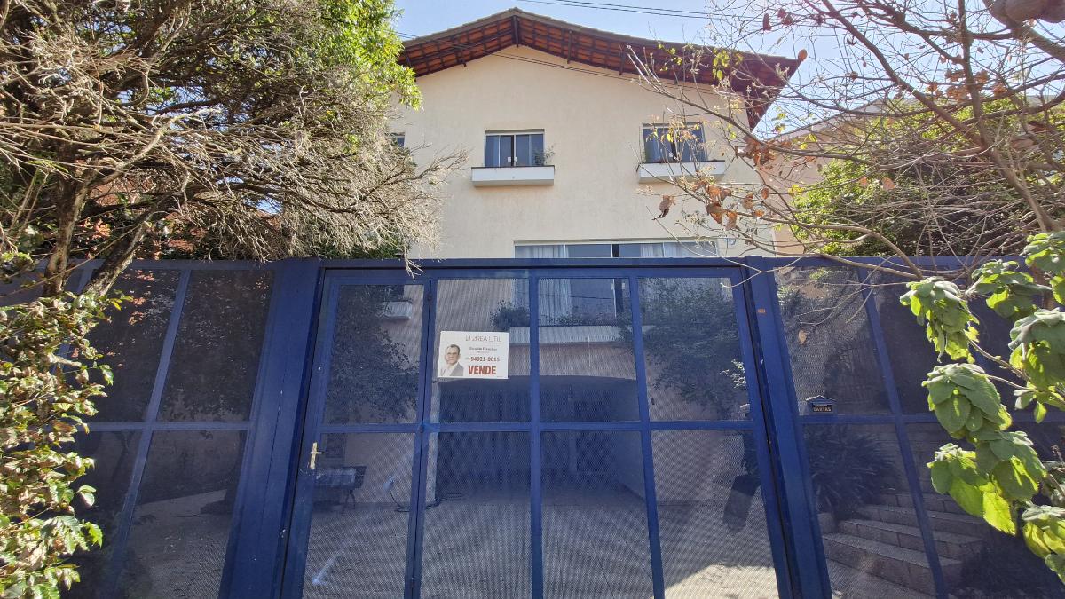 Casa, 4 quartos, 450 m² - Foto 1