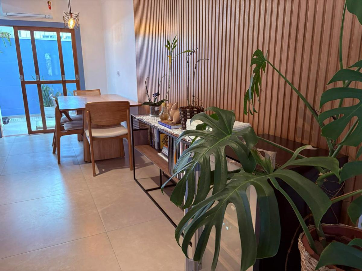 Casa, 3 quartos, 104 m² - Foto 2