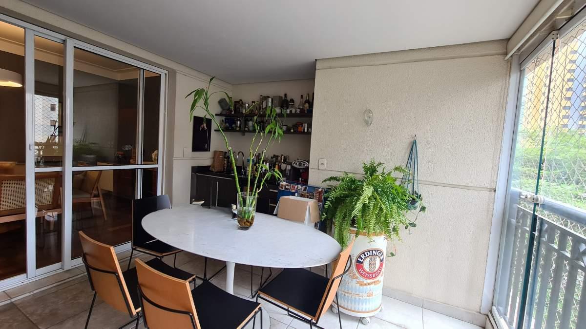 Apartamento, 4 quartos, 18000 m² - Foto 10
