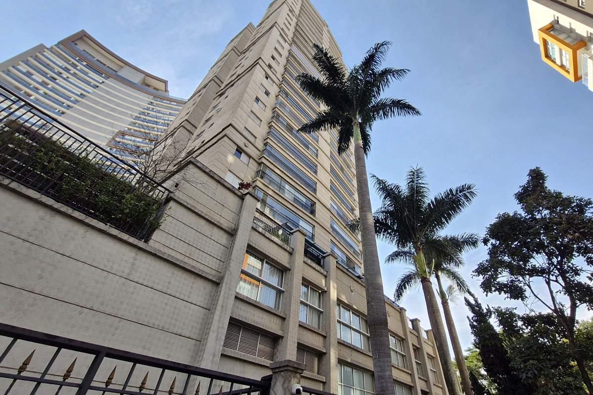 Apartamento, 3 quartos, 1920 m² - Foto 1