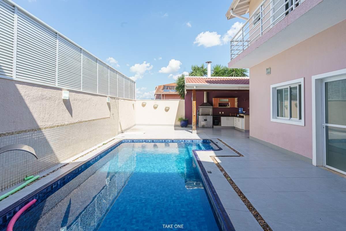 Casa de Condomínio, 4 quartos - Foto 1
