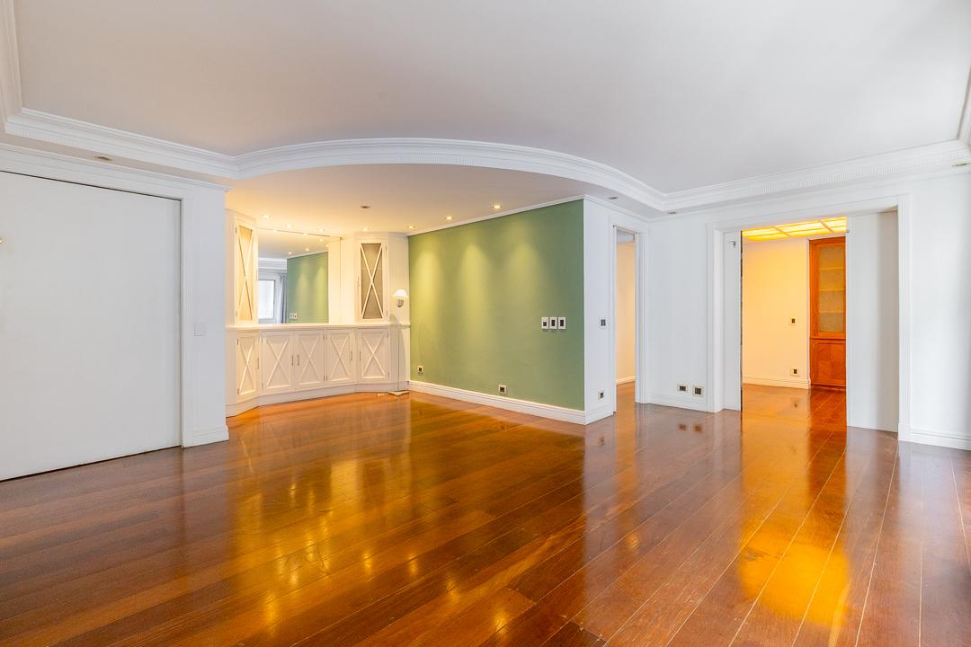 Apartamento, 3 quartos, 210 m² - Foto 2