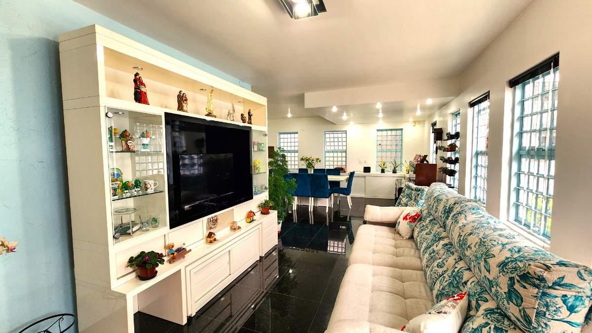 Casa, 3 quartos, 263 m² - Foto 2