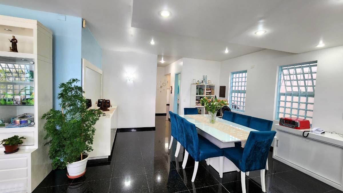 Casa, 3 quartos, 263 m² - Foto 5
