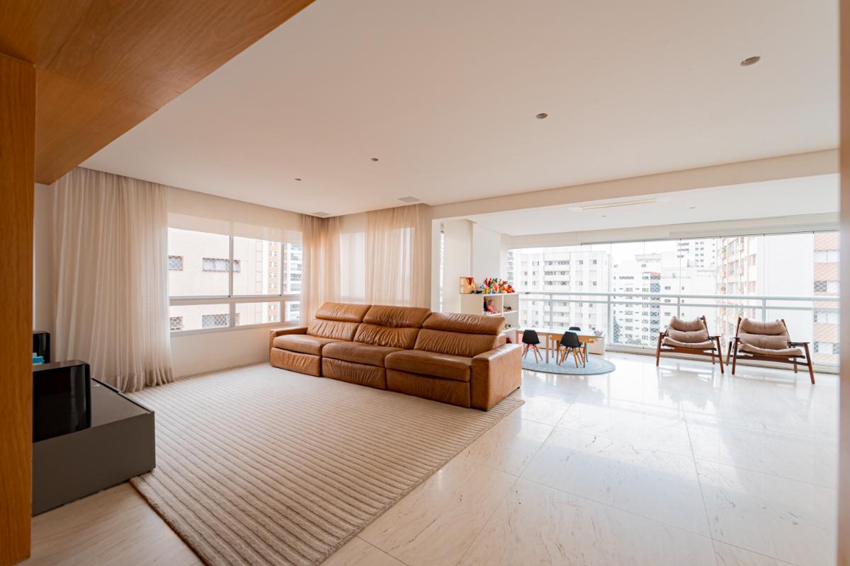 Apartamento, 3 quartos, 220 m² - Foto 2