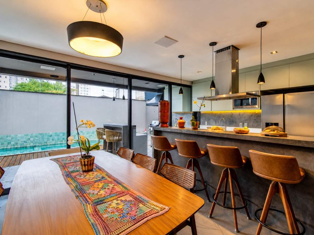 Casa, 4 quartos, 220 m² - Foto 2