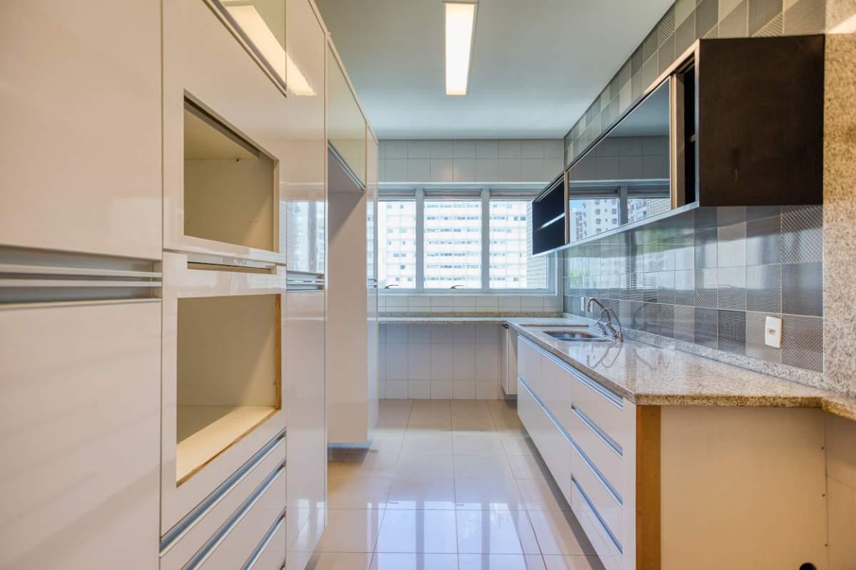 Apartamento, 3 quartos, 1885 m² - Foto 13