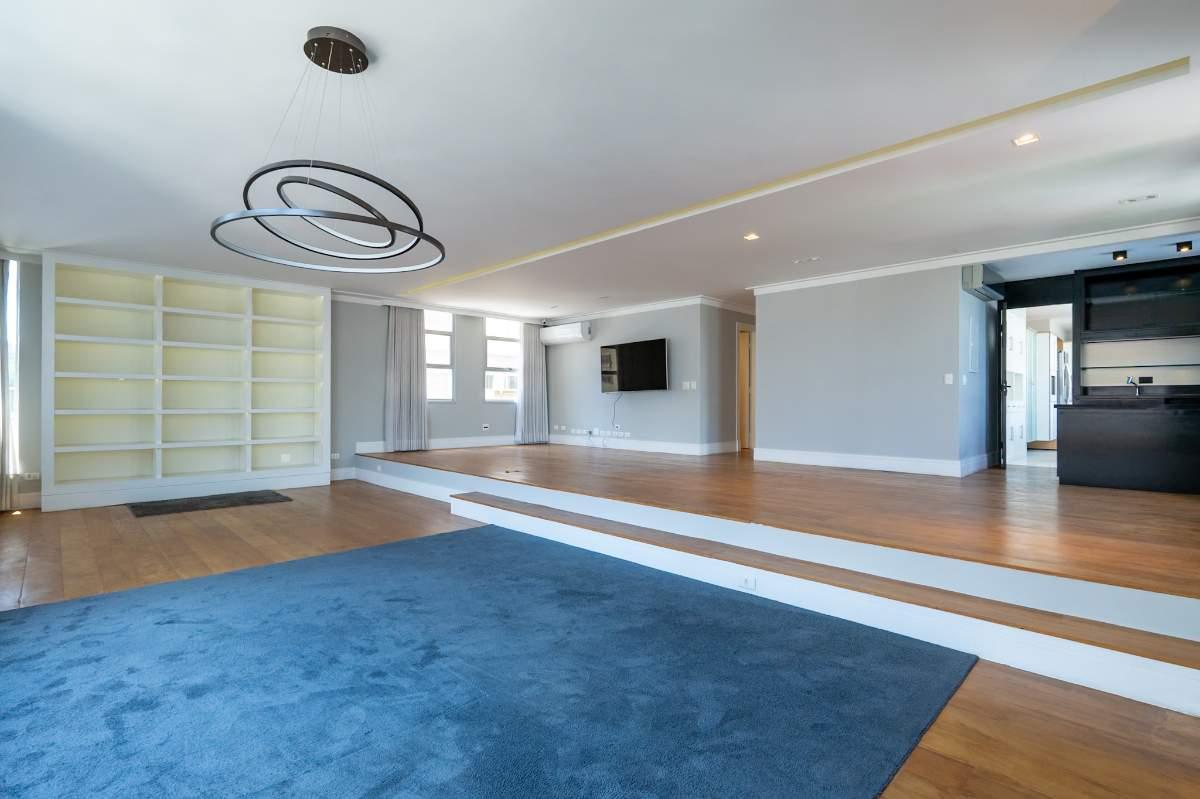 Apartamento, 3 quartos, 241 m² - Foto 1