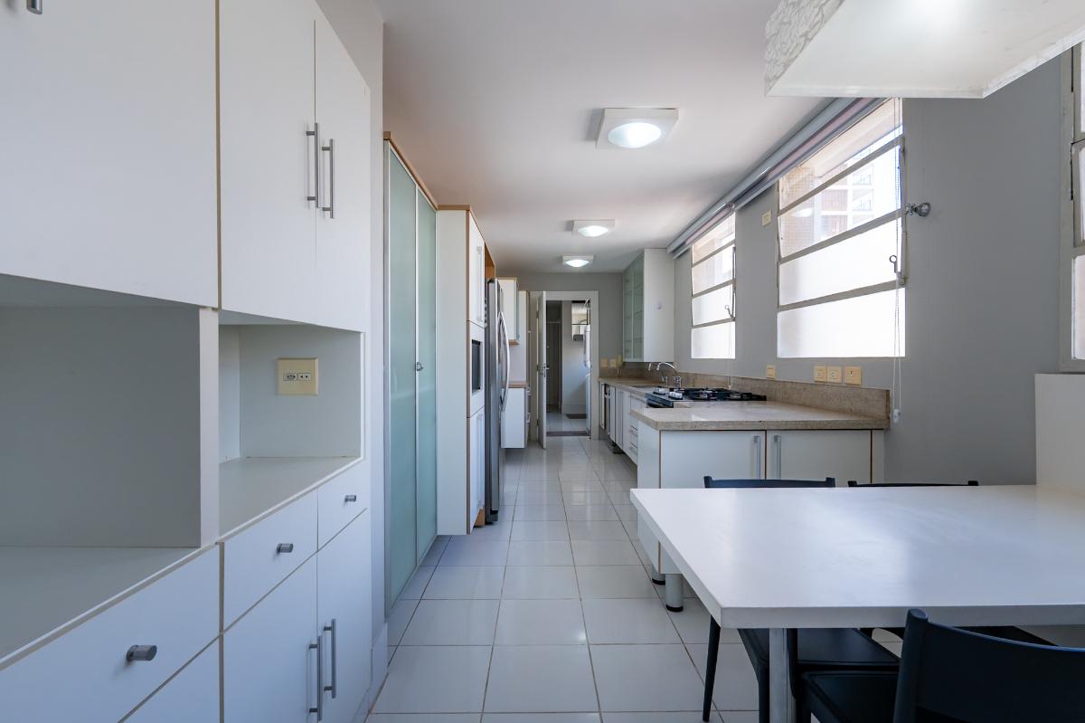 Apartamento, 3 quartos, 241 m² - Foto 5