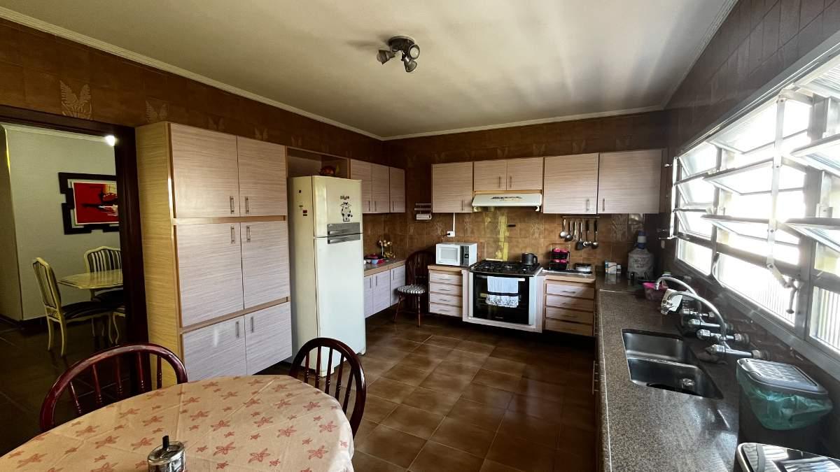 Casa, 4 quartos, 300 m² - Foto 12
