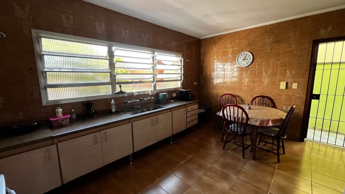 Casa, 4 quartos, 300 m² - Foto 14