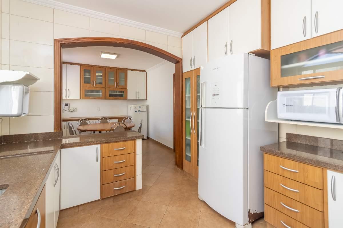 Casa, 4 quartos, 405 m² - Foto 9
