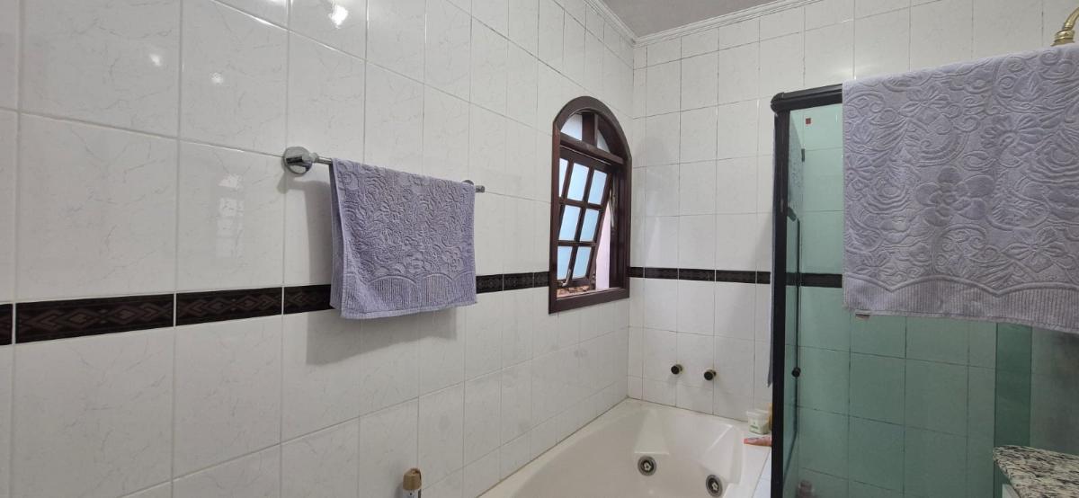 Casa, 4 quartos, 233 m² - Foto 21