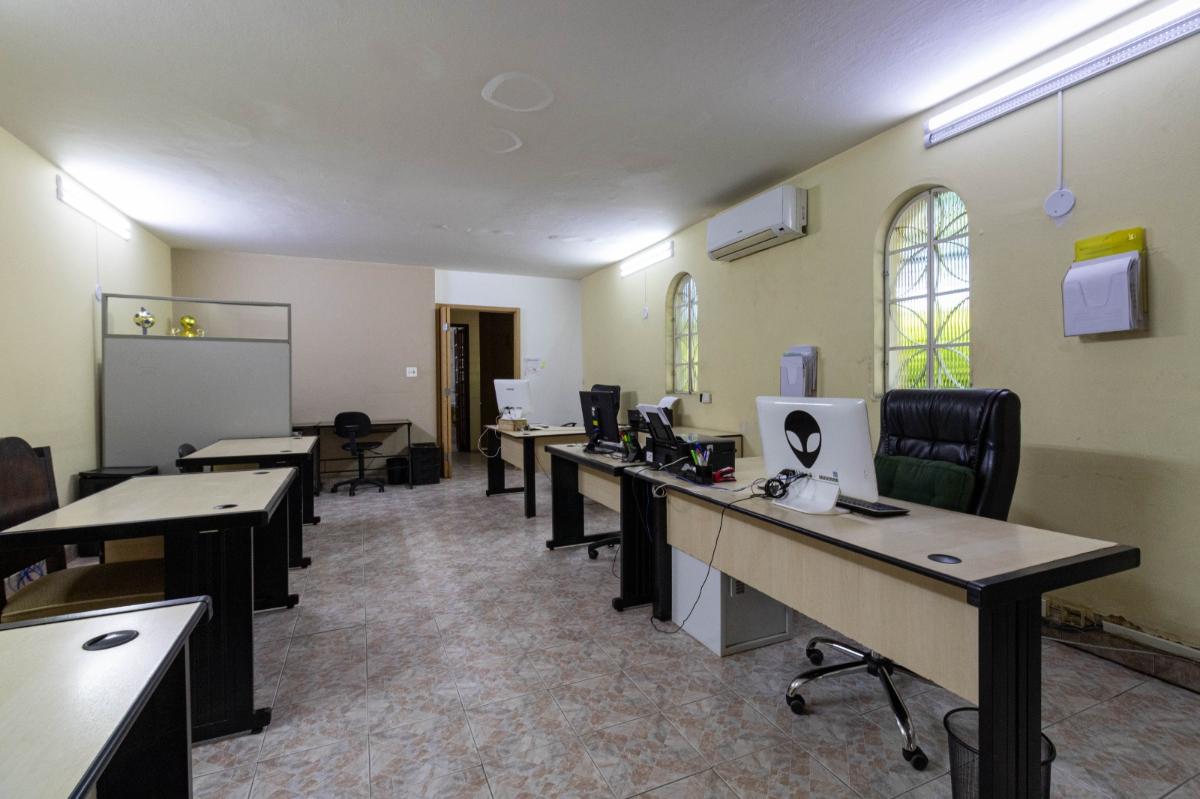 Loja-Salão, 196 m² - Foto 12