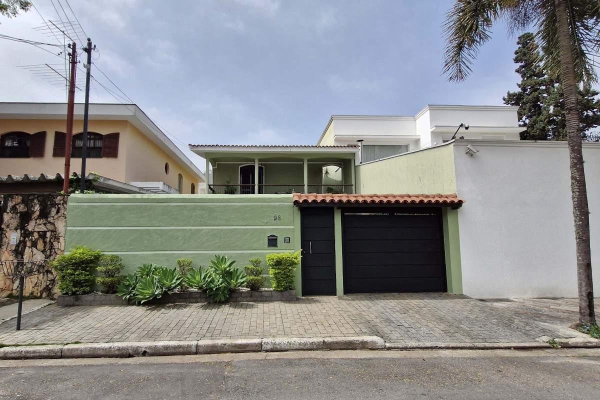 Casa, 3 quartos, 269 m² - Foto 1
