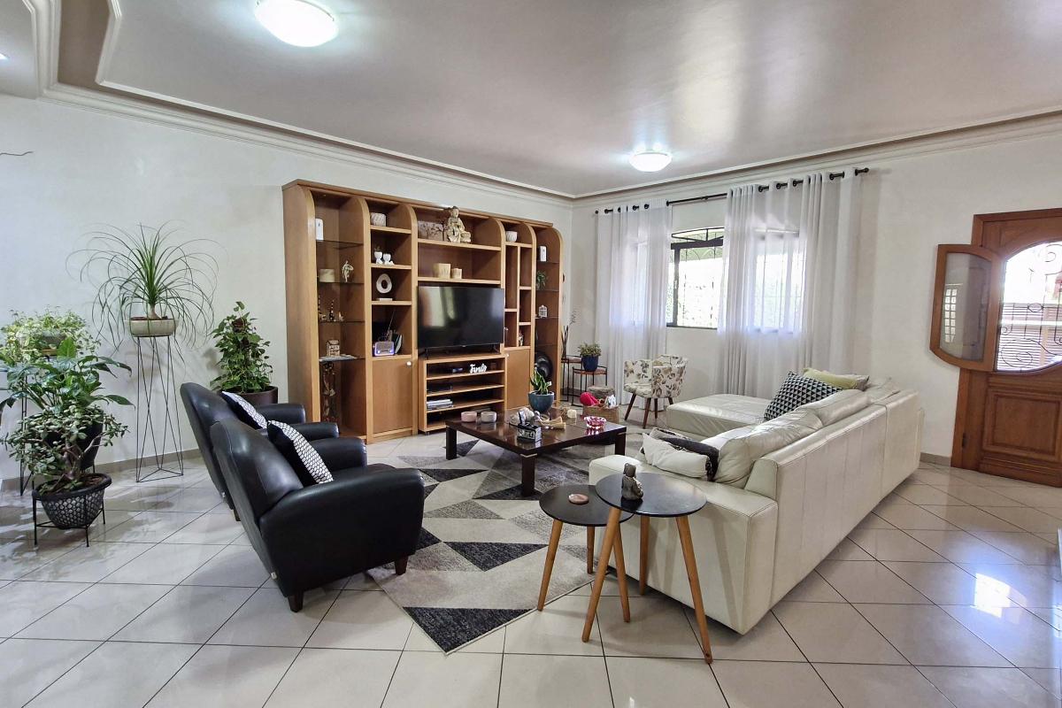 Casa, 3 quartos, 269 m² - Foto 9