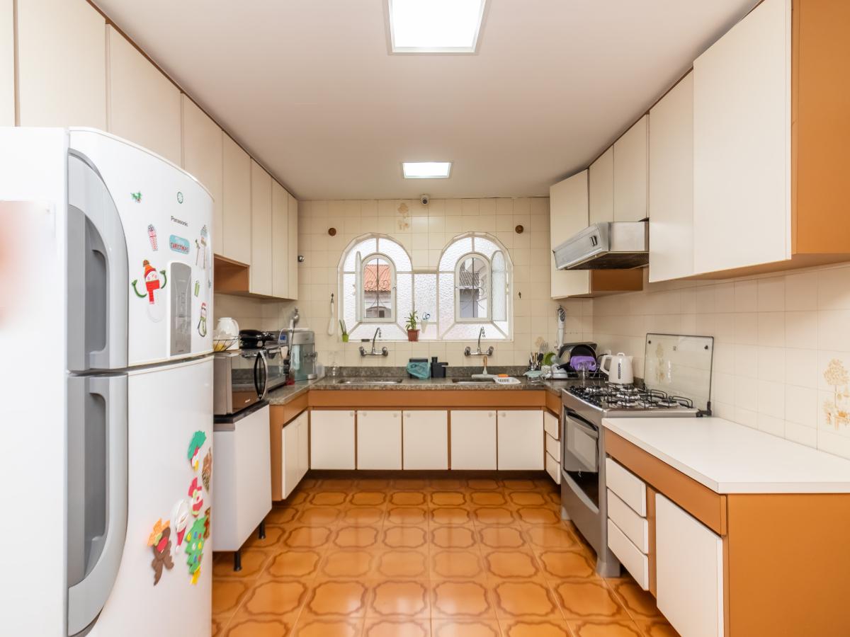 Casa, 4 quartos, 300 m² - Foto 25